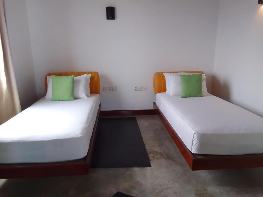 Shavara Beach Ahangama Exterior photo