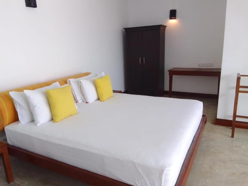 Shavara Beach Ahangama Exterior photo