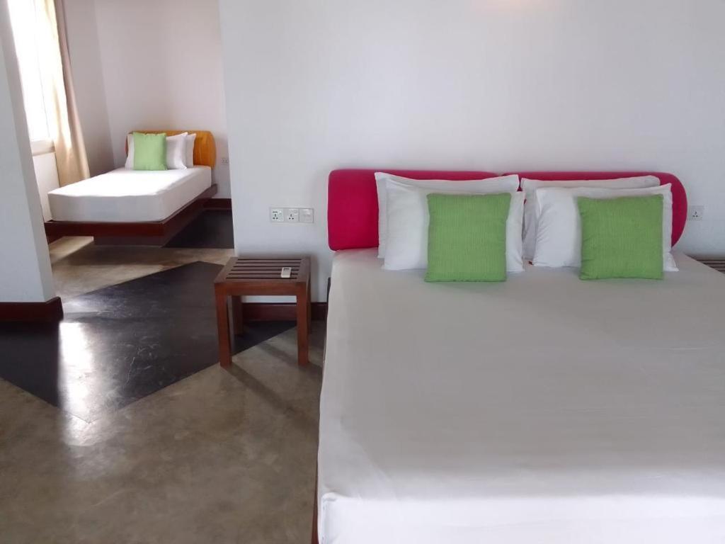 Shavara Beach Ahangama Exterior photo