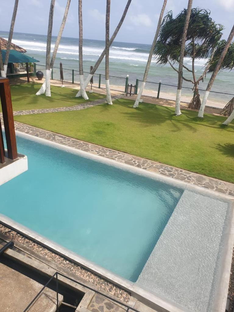 Shavara Beach Ahangama Exterior photo
