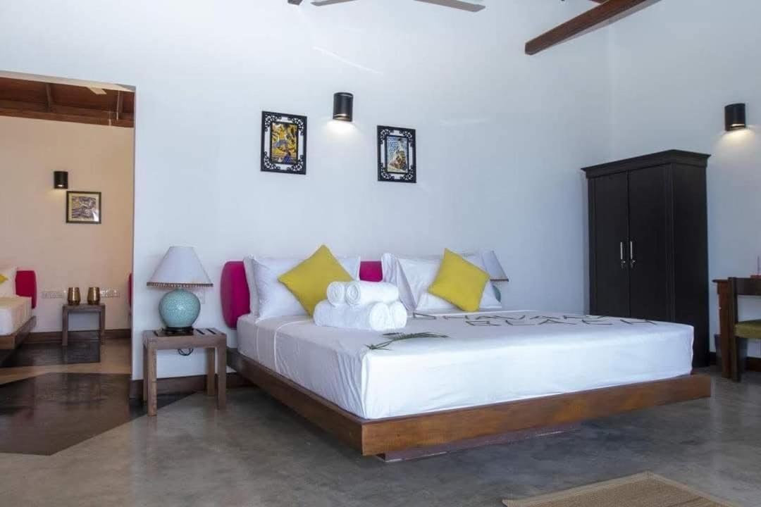 Shavara Beach Ahangama Exterior photo